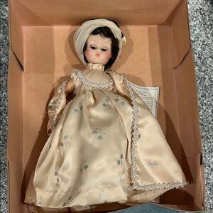 Madame Alexander First Lady- Dolley Madison